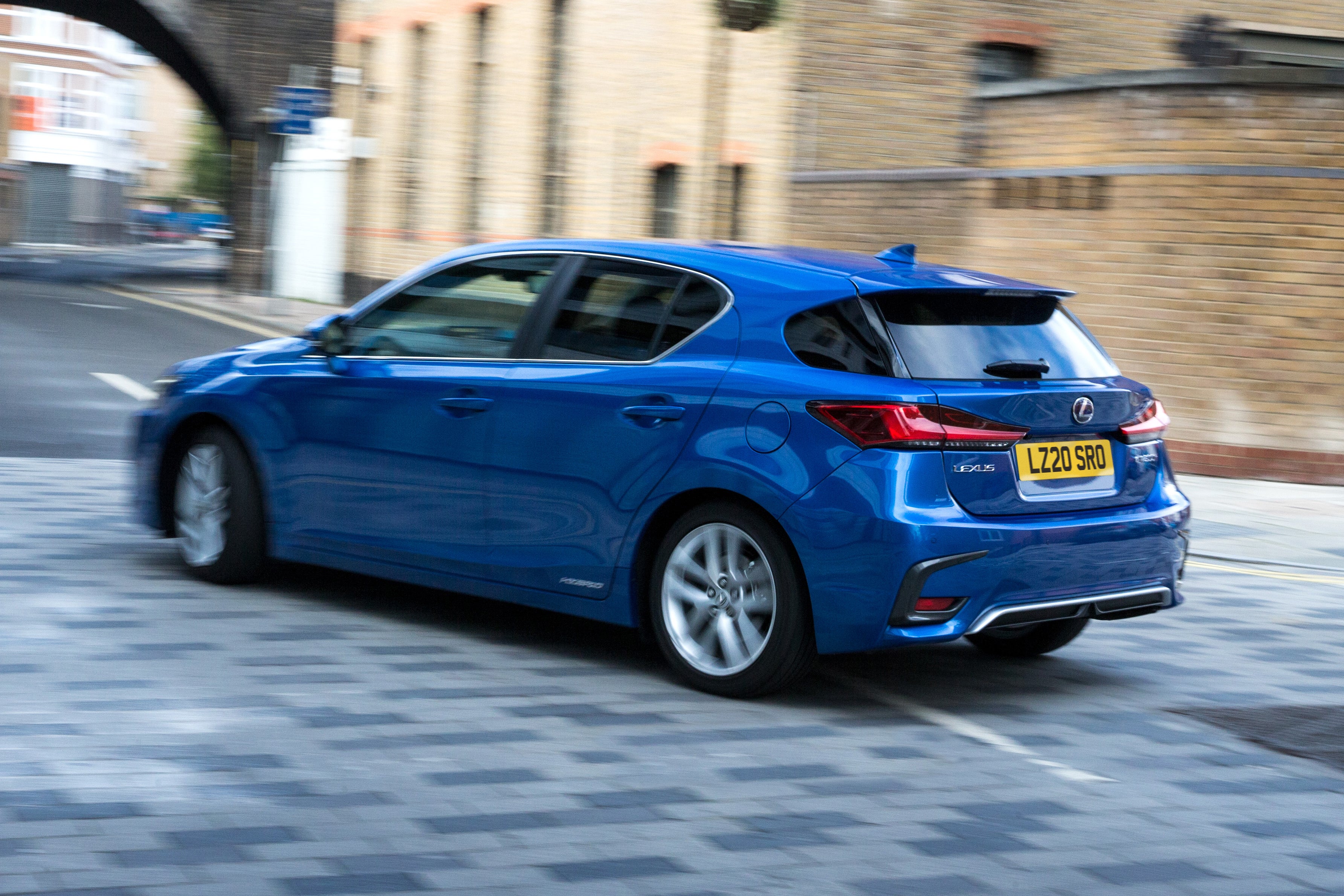 Lexus CT 200h Review | heycar